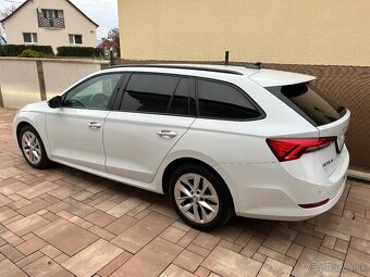 Škoda Octavia Combi 2,0TDi DSG - 2