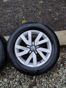 VW Aragon 5x112 R16 215/60 disky - 2