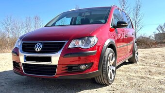 Volkswagen Touran Cross 2.0TDI - 2