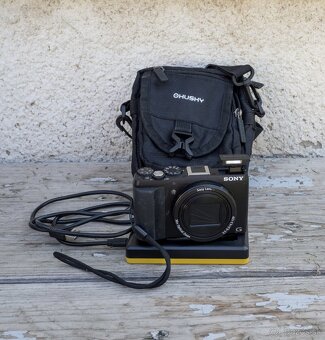 Sony HX60 - 2