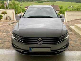 Volkswagen Passat Variant 2.0 TDI DSG - 2