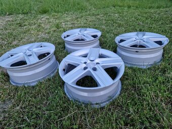 5x112 r16 6,5Jx16 ET38 ALUETT elektróny, VW, Škoda - 2