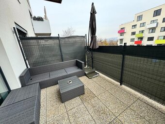 Prenájom dvojizbáku v novostavbe s parkovacím miestom - 2