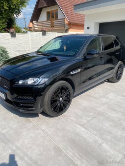 Jaguar F Pace - 2