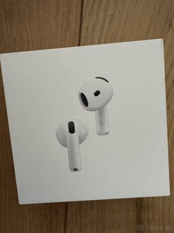 Apple AirPods 4 s aktívnym potlačovaním hluku - 2