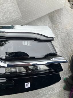 predni svetlo vw touareg 18-23 prave pravy 082 - 2