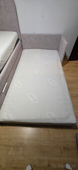 Manželská posteľ Ikea s prísteľkou - 2