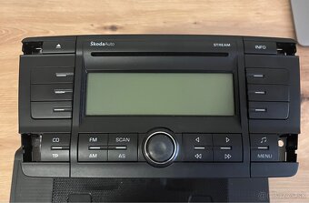 Original auto radio Skoda Stream - 2