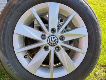 VW originál al.disky 15"zimné Yokohama - 2