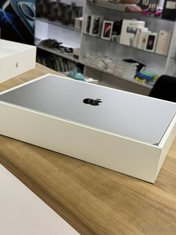 Macbook Air 13" M4 2025 256GB Silver - 2