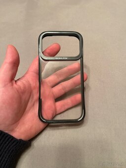 Iphone 17pro kryt - 2