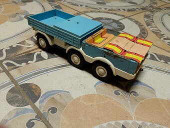 Predám Tatra 813 - 2