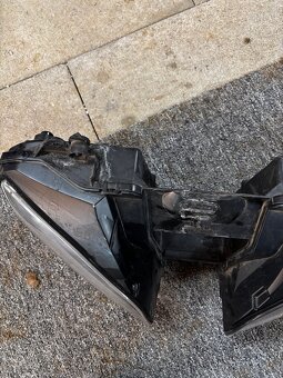 Yamaha r6 predné svetlo - 2