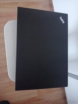 predám Lenovo Thinkpad T460,Intel core i5 ,8gb ram ,LINUX - 2
