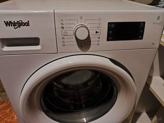 Automatická práčka Whirlpool . - 2