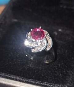 Predám pravý diamantový prsteň - 2