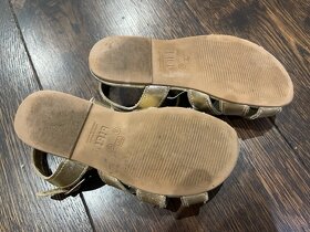 Kožené sandálky - 2