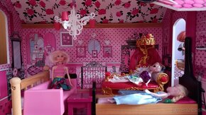 Barbie dom - 2