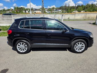 VOLKSWAGEN TIGUAN 2.0CRTDI 103KW 4X4 NAVI,XENON,PANORAMA.. - 2