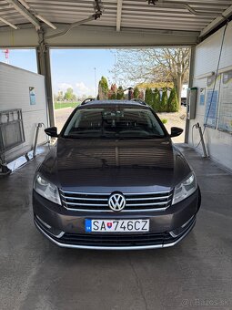 VOLKSWAGEN PASSAT B7 COMBI - 2