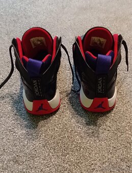 Jordan jump man two trey - 2