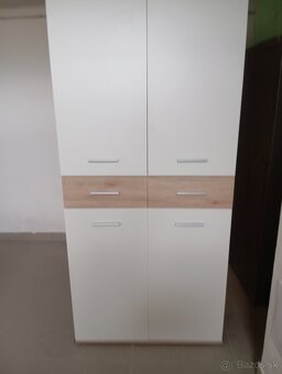 Skrinka na topanky - 2