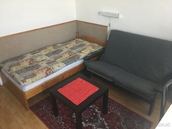 Prenajmem poschodie v rodinnom dome na kolibe - 2