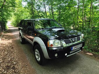 Nissan Navara D22 - 2