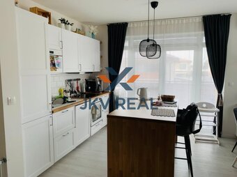 Na predaj 4-izbový byt vo Veľkom Bieli v tichej časti. - 2