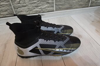 Futbalová výstroj - 2