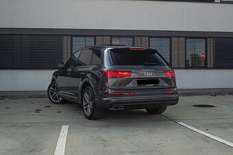 Audi Q7 - 2
