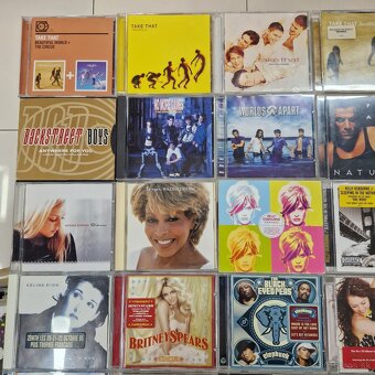 CD-čka...TAKE THAT,CAUGHT IN THE ACT,BACKSTREET BOYS.... - 2
