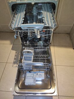 umývačka riadu Hotpoint Ariston - 2