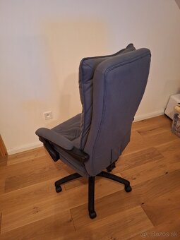 Predam pohodlne kancelarske kreslo - 2