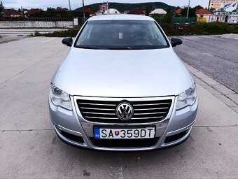 Volkswagen Passat R32 VR6 4x4 3.2 benzín 184kw Automat DSG - 2