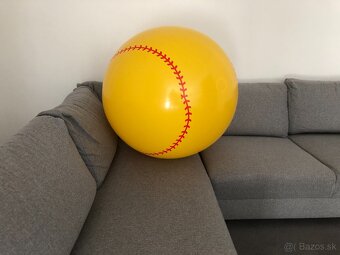 Veľká nafukovacia lopta. - 2