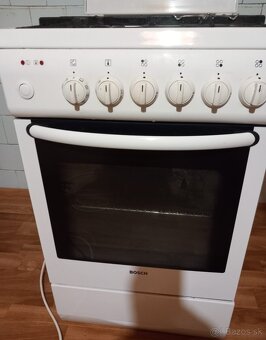 Kombinovaný samostatne stojaci sporák BOSCH - 2