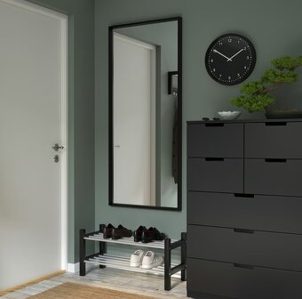 Zrkadlo v ciernom rame 65×150 - 2