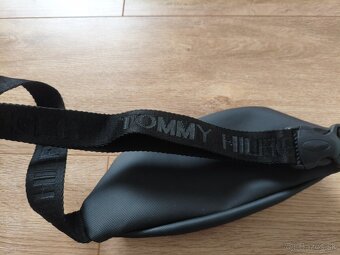 Ľadvinka Tommy Hilfiger - 2