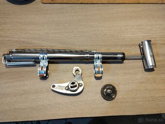 Doplnky na starý historický bicykel - 2