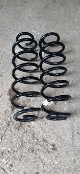 Zadné pružiny podvozku Octavia 3 a 4 - 2