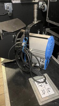 Arri T2 true blue - 2