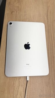 Apple iPad 10.9 Wi-Fi 64GB - strieborný - 2
