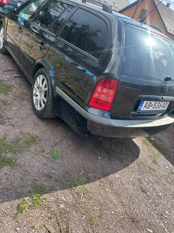 Škoda Octavia 1.9 TDi 96kw  Combi - 2