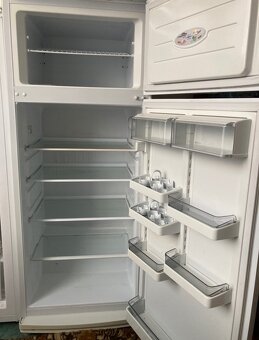 Chladnička s mrazakom - 2