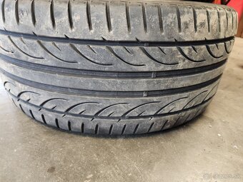 Predám letné pneumatiky Hankook 245/40r18 - 2