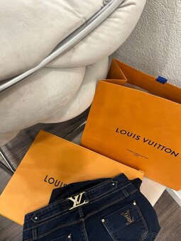 LV jeansy - 2