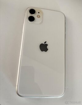 📱 Predám iPhone 11 📱 - 2