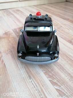 Auto šerif - 2