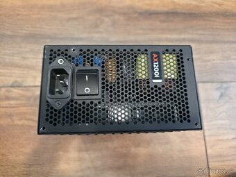 Corsair AX1200i - 2
